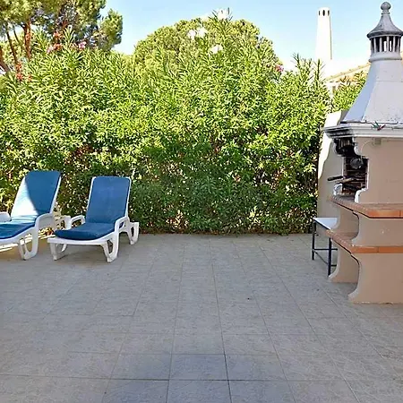 In With Pool Near Golf Courses Hotel