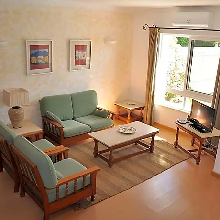In With Pool Near Golf Courses Hotel