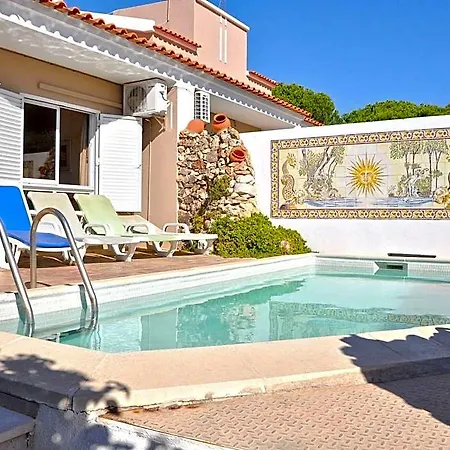호텔 In With Pool Near Golf Courses