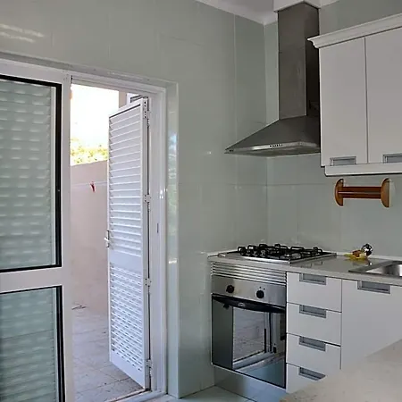 In With Pool Near Golf Courses 3* Vilamoura